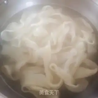 Make Squid dry bone soup step 2