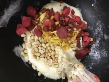 Make Frozen strawberry oxen step 4