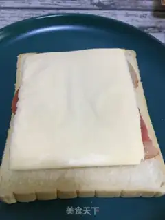 Make Tomato bacon sandwich step 5