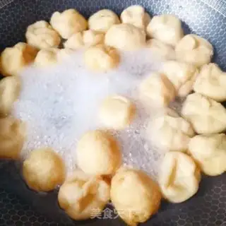 Make Fish soup step 1