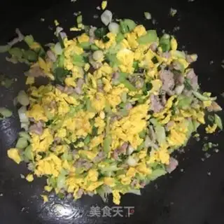 Make Onions, eggs, fried rice step 4
