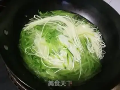 Make Roz, shrimp noodles step 3