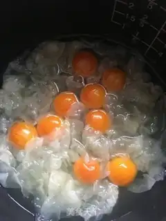 Make Orange and silver eardrum step 7