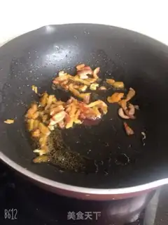 Make Meat-swipe tofu soup step 2
