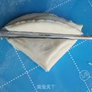Make Heart rolls step 5