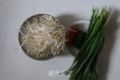 Make Soccer bean sprouts step 0