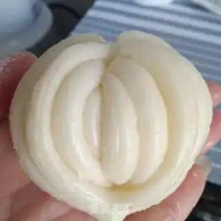 Make Heart rolls step 13