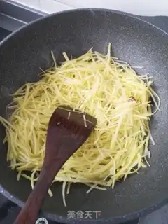 Make Spicy potatoes step 2