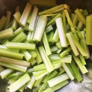 Make The celery step 1