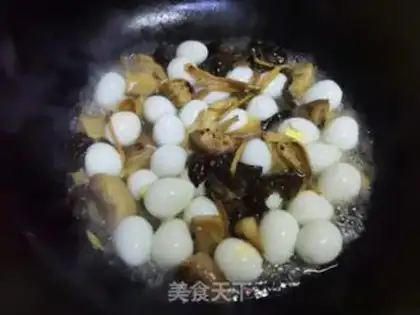 Make Cream mushrooms, quail eggs step 6