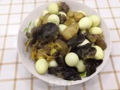 Make Cream mushrooms, quail eggs step 7