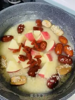 Make Apple-tree porridge step 3