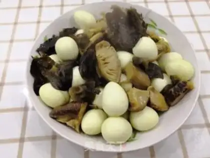 Make Cream mushrooms, quail eggs step 9