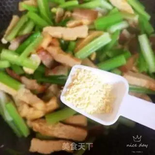 Make The celery step 8