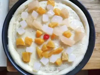 Make A simple fruit pizza step 8