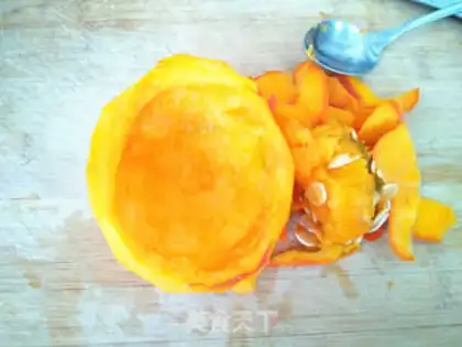 Make Milk pumpkin sesame pie step 0
