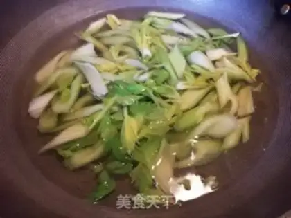 Make Celery with wood step 6