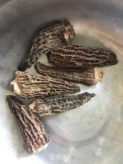 Make Mixer with thin meat soup step 0