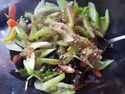 Make Celery with wood step 10
