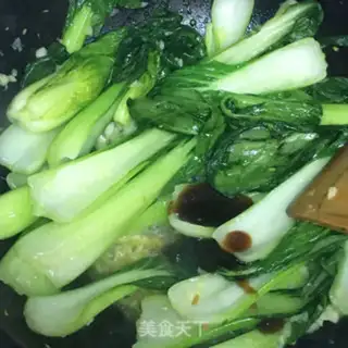 Make Garlic sauce step 5
