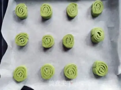 Make Wheat butter rolls step 12