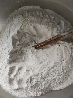 Make An egg bag of celery step 2