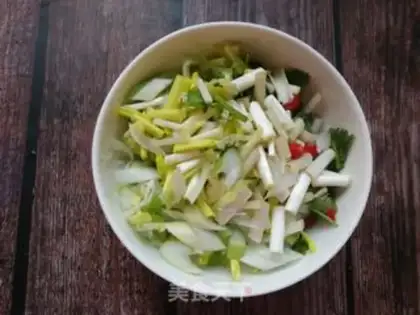 Make Spicy noodle step 1