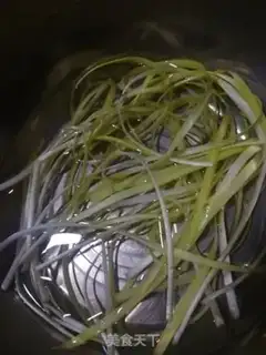 Make Pick up the noodles step 1