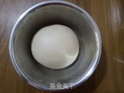 Make Coconut raisin rolls step 5