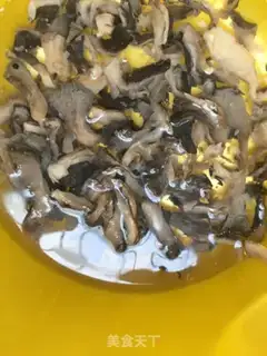 Make Chicken fried mushrooms step 2