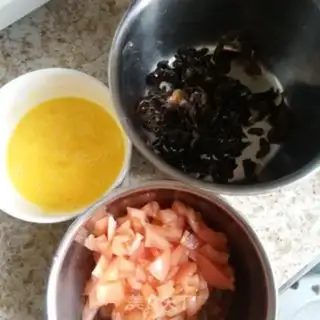 Make Wheat and mollow egg soup step 0