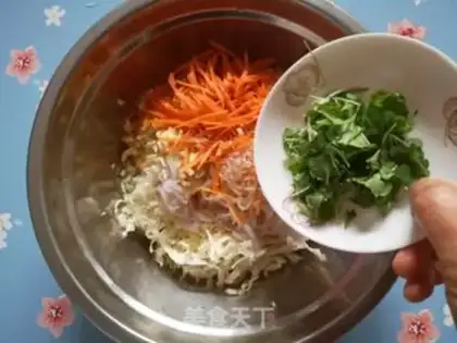 Make A cabbage fan step 3