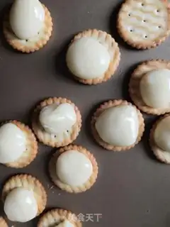Make Cow-tip cookies step 7
