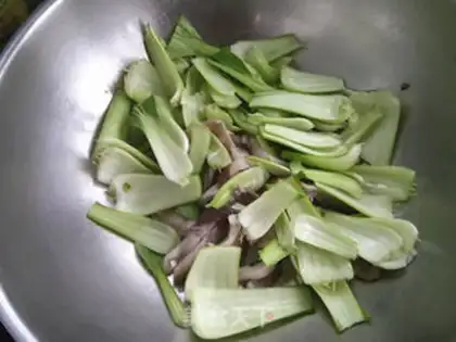 Make ♪ Pinetail mushrooms and oil step 4