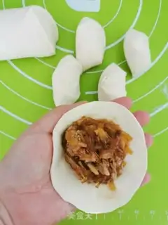 Make Powdered meat buns step 9