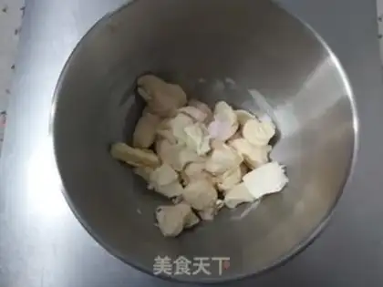 Make Cheese and salt toast step 2