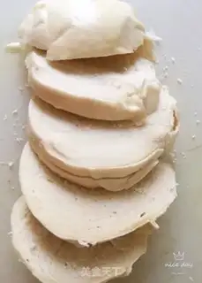 Make Gold and cheese step 0
