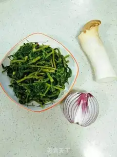 Make The apricot and the olive step 0