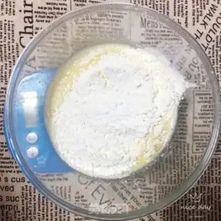 Make Red apple cake step 3