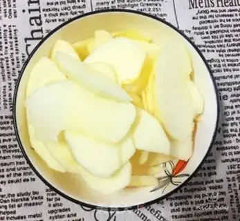 Make Red apple cake step 4