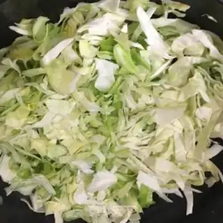 Make Celery and cabbage step 3
