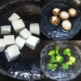 Make Maroon tofu vegetable soup step 3