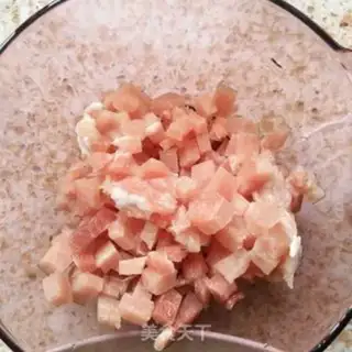 Make Meat and garlic step 1