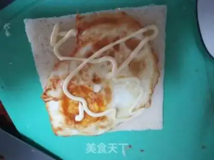 Make Egg sausage sandwich step 6