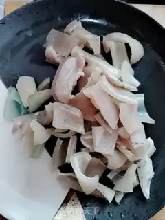 Make Pork-covered seaweed step 8