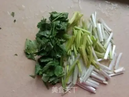 Make Fish head and egg soup step 4