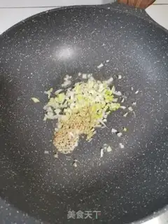 Make Sour beef fried rice step 2