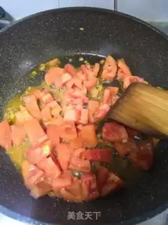 Make Tomato eggs and cat ears step 8