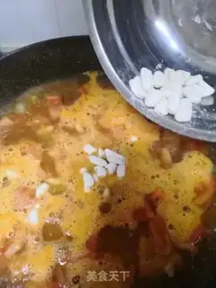 Make Tomato eggs and cat ears step 13