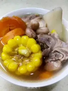 Make Corn mountain medicine soup step 3